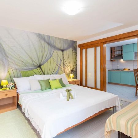 Apartments Lenka Orebić Extérieur photo