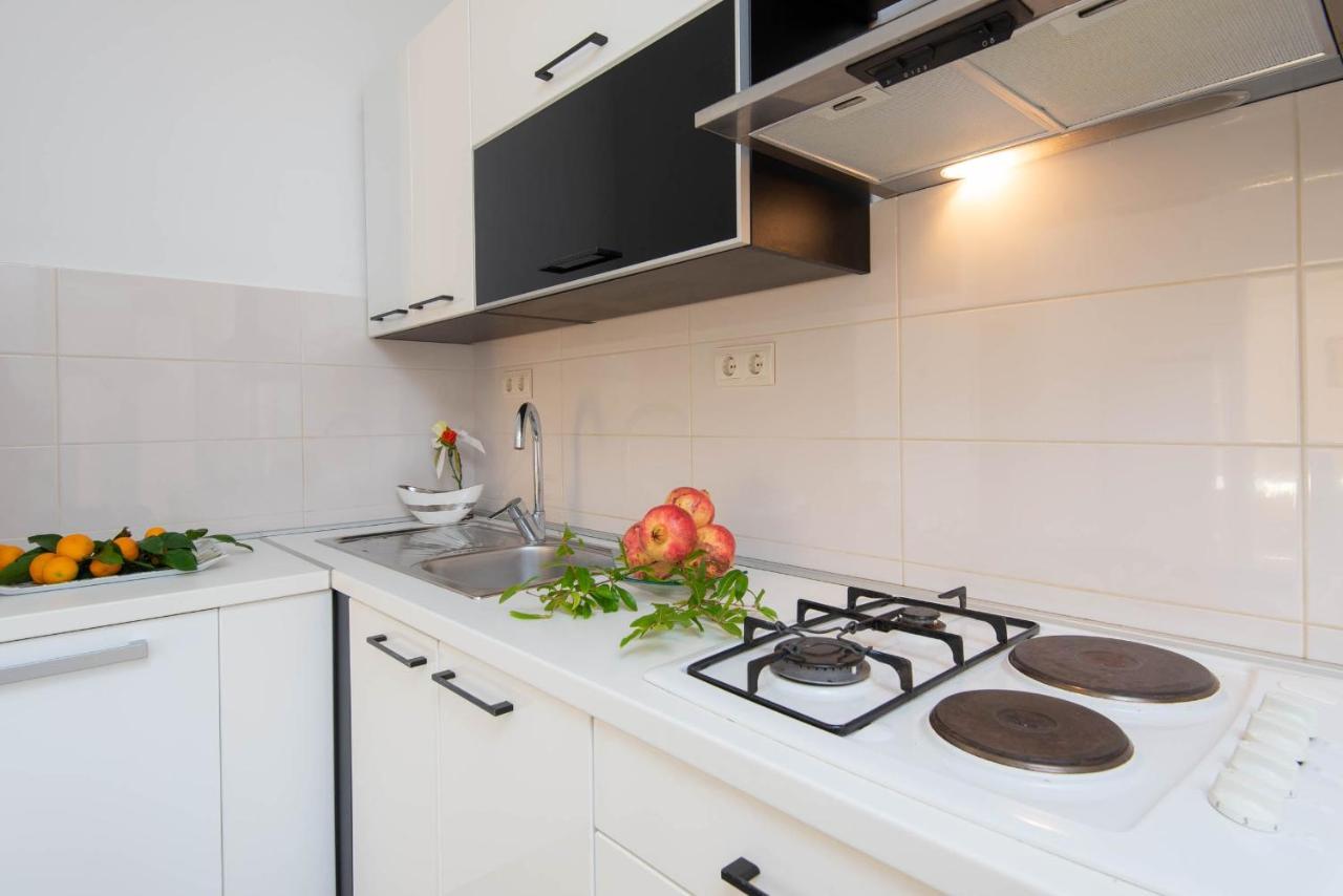 Apartments Lenka Orebić Extérieur photo